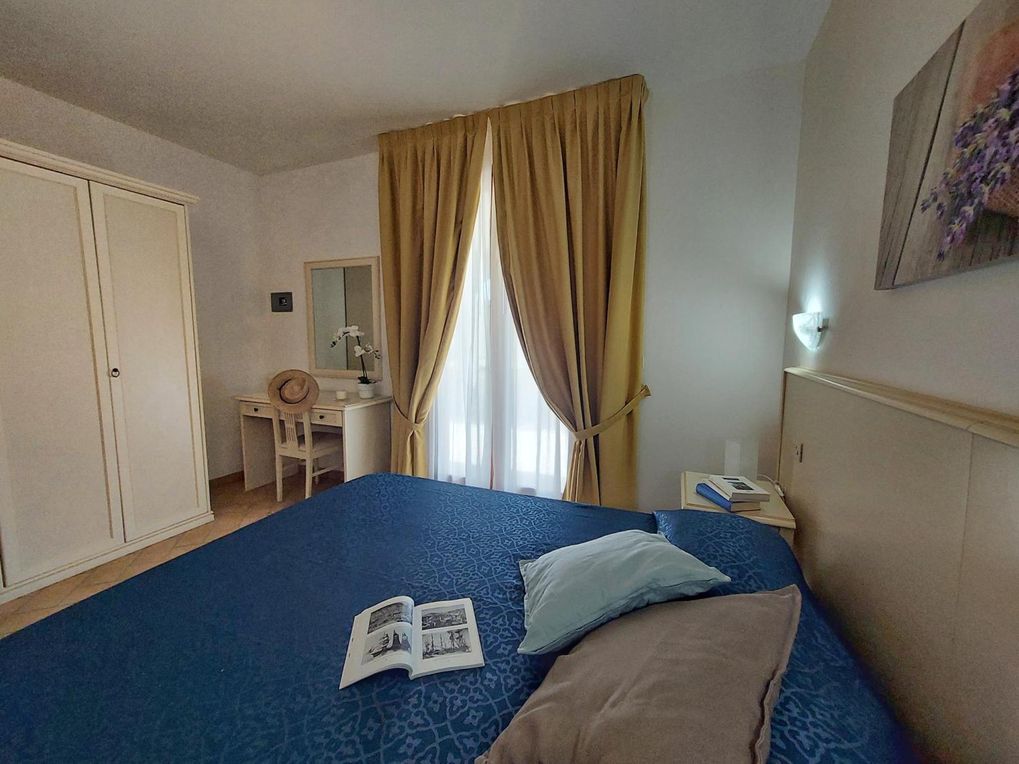 Lido Azzurro Residence Rta Capoliveri  Room photo